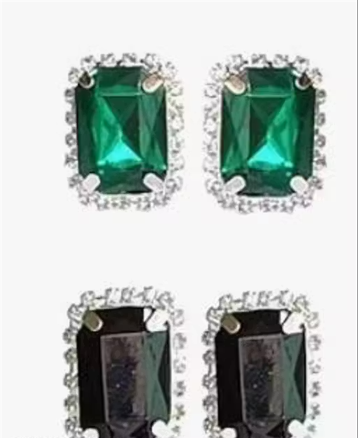 6 Pack of Earrings - Image 2