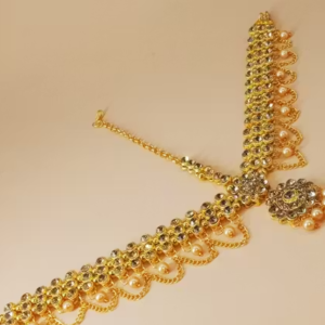 Maangtika (Matha Patti)