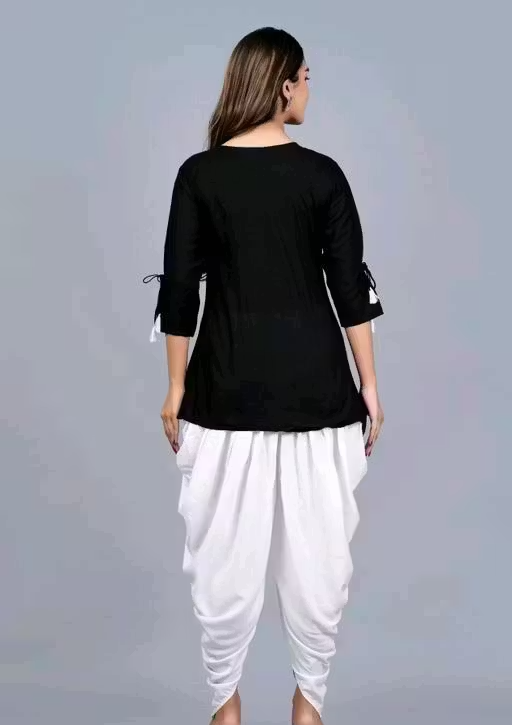 Women Dhoti and Top Embroidered Clothing Set - Image 2