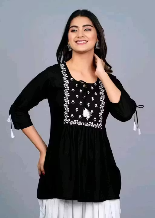 Women Dhoti and Top Embroidered Clothing Set - Image 4