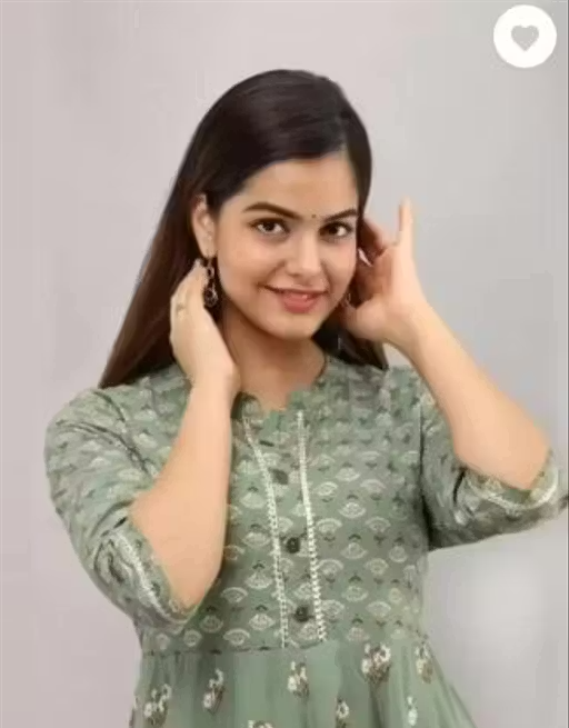 Women Printed Rayon Kurta - Image 4