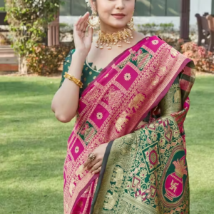 saree with unstitched blouse