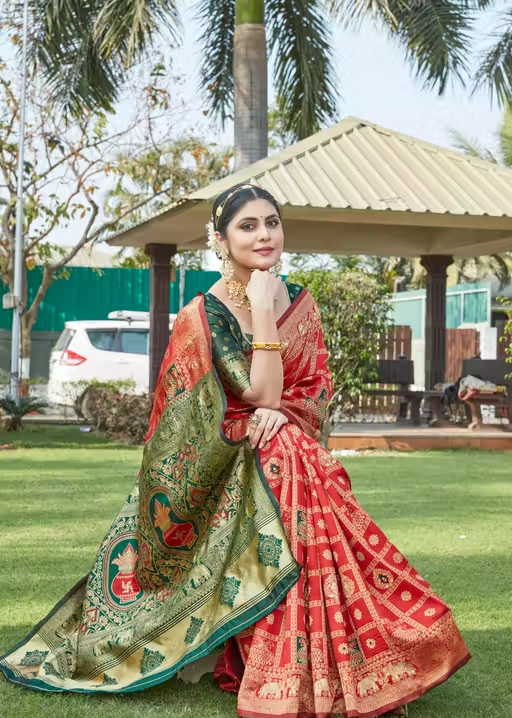 saree with unstitched blouse - Image 3