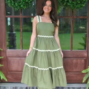 Urbane Feminine Women Dress