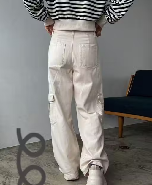 Women’s 6 Pocket Denim Jeans - Image 2