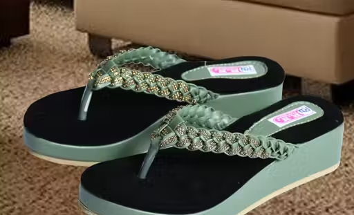 Latest Flat Sandals for Women & Girls