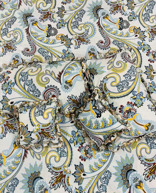 Double Bedsheet Set with Frill Design - Image 3