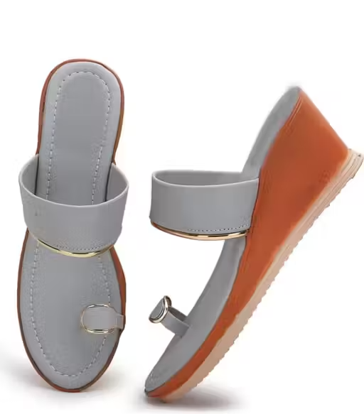 Women's Solid Toe-Ring Heel Sandal - Image 2