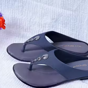 Classic Women Grey Flat