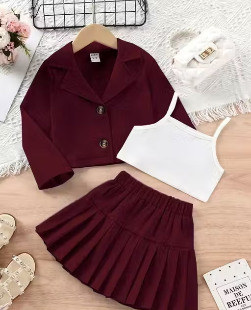 Girls Polyester Sleeveless Top & Bottom Clothing Set