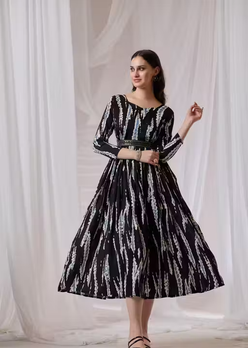 Women's poly Georgette Printed Party Wedding Fashion Gown - Image 2