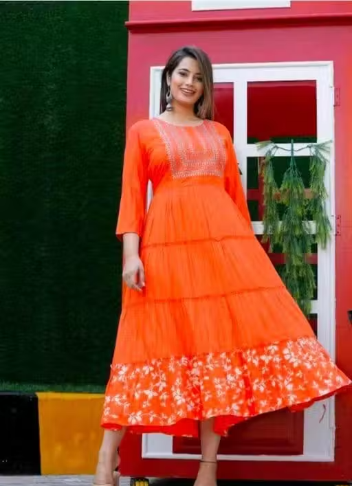 Women Anarkali Kurti with Embroidery n - Image 4