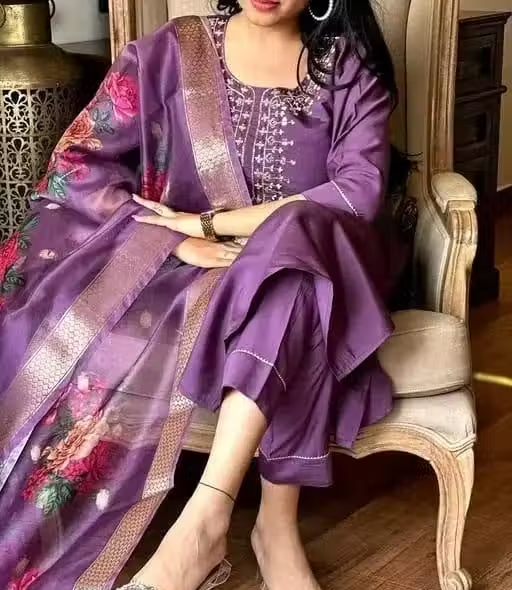Embellished Rayon Kurta Pants Fit/ for Women