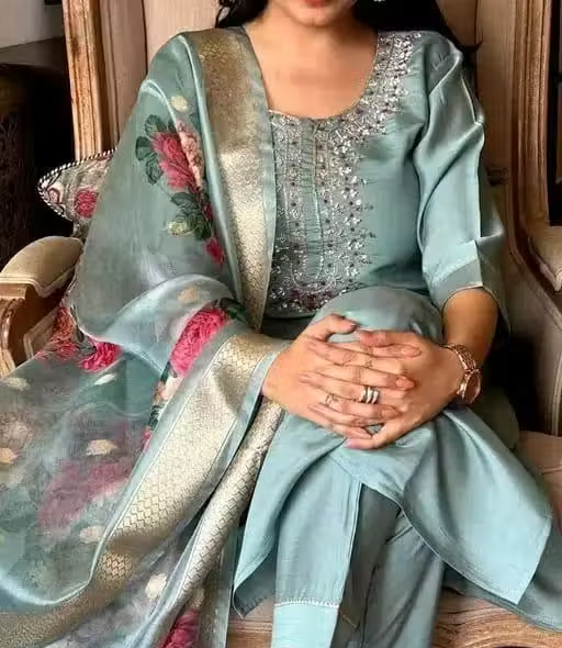 Printed Rayon Kurta Palazzos for Women - Image 3