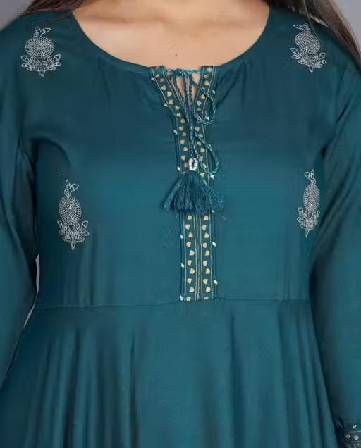 Kashvi Voguish Kurtis - Image 4