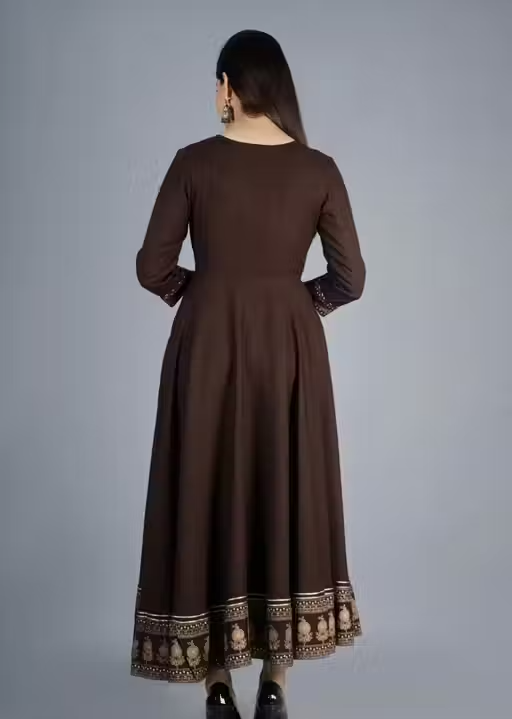 Aagyeyi Ensemble Kurtis - Image 4