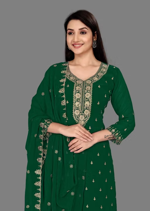 Embroidered Kurta Set for Women - Image 4