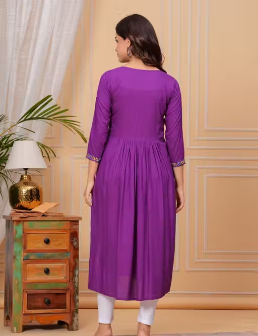 Naira Cut - Image 2
