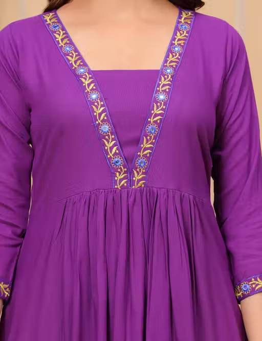 Naira Cut - Image 3
