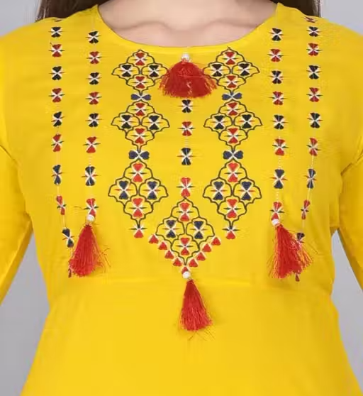 Charvi Attractive Women Kurta Sets