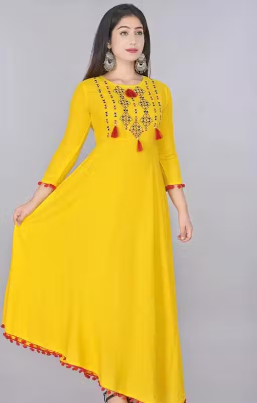 Charvi Attractive Women Kurta Sets - Image 2