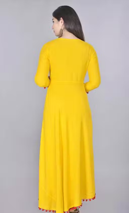Charvi Attractive Women Kurta Sets - Image 3