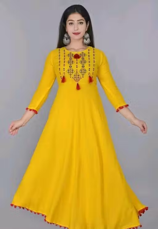 Charvi Attractive Women Kurta Sets - Image 4