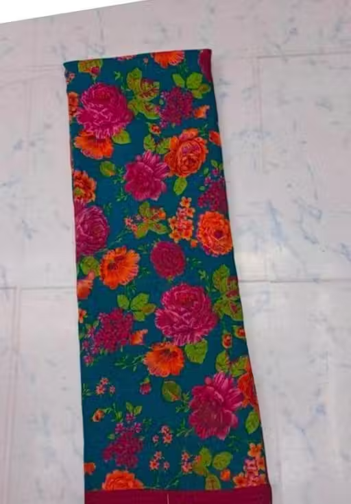 Georgette Green Saree With Blouse - Image 2