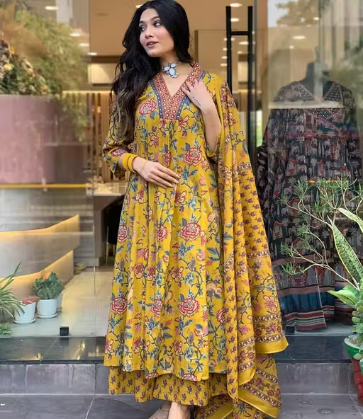 Printed Cotton Kurta Set for Women - Image 2
