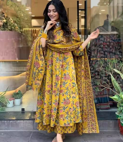 Printed Cotton Kurta Set for Women - Image 3