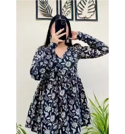 Top Black - Image 2
