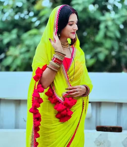 Stylish Green Georgette Saree – Luxurious Fabric Featuring Gorgeous Pink Lace Embroidery and Cotton Latkan – Ideal for Celebratory Occasions! - Image 3