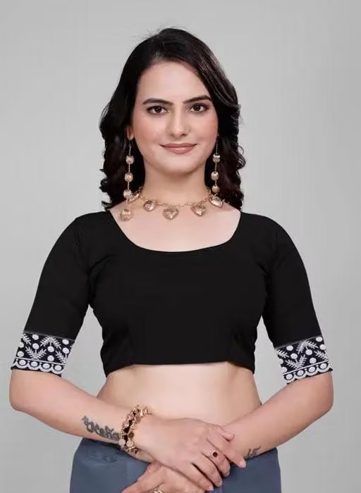 Plain Georgette Saree Enhanced with Designer Lace Border - Image 3