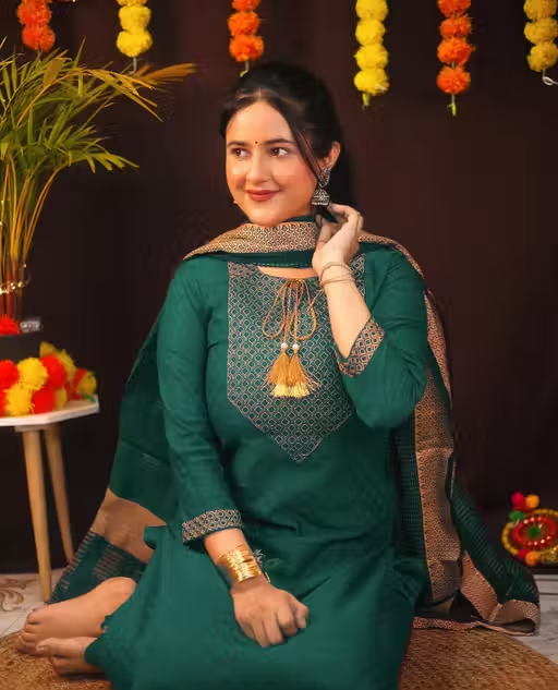 cotton embroidered kurti pant set for women||pure cotton kurti pant set||festive cotton kurti pant set - Image 3