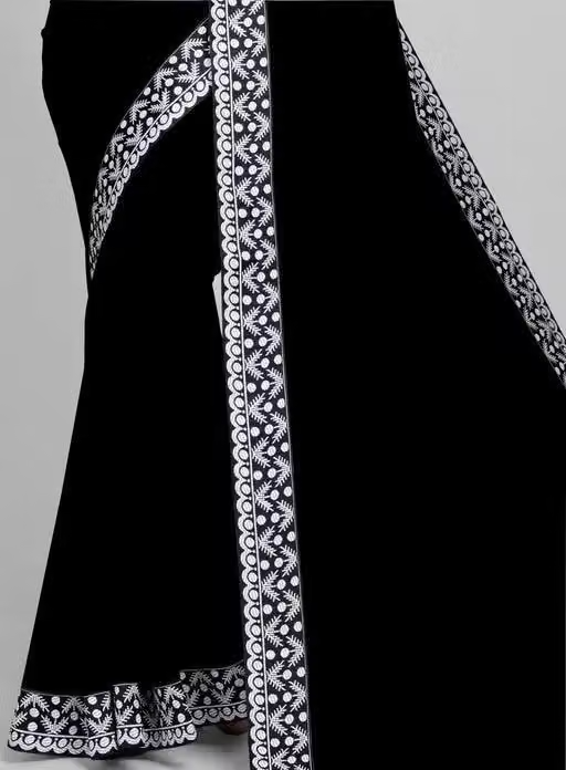 Plain Georgette Saree Enhanced with Designer Lace Border - Image 2