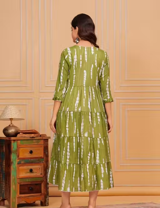 Women Embroidered Anarkali kurti - Image 2