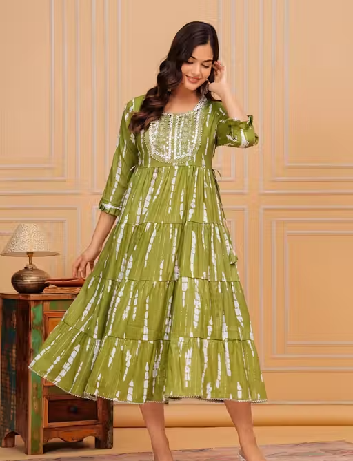 Women Embroidered Anarkali kurti - Image 4