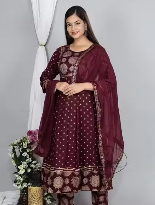 STYLISH POYAL PRINT KURTA,PANT AND DUPATTA - Image 3