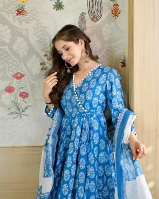 T POMPOM BLUE_ ^ - Image 3