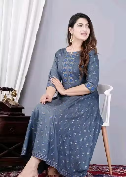 Ladies syalis Grey English colour Style Berry Women printed Rayon Straight Anarkali Kurti (Grey Patta)) - Image 3