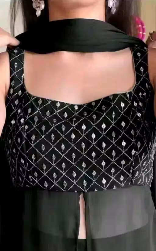 Embellished Georgette Kurta Set for Women - Image 3