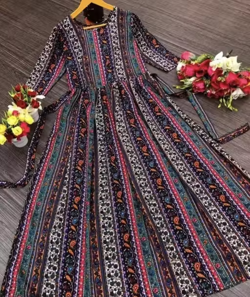 Polyster/Crepe fabric-Aakarsha Graceful Kurtis