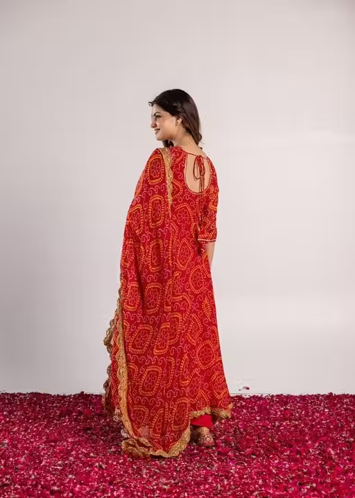 Fancy woman gowns - Image 2