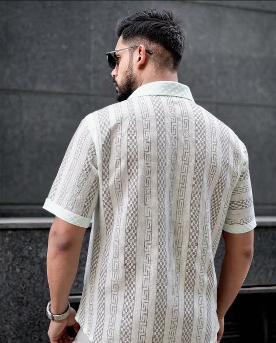 Cotton Blend Regular Fit Self Design Half Sleeves Men's Casual Shirt - White ( Pack of 1 ) - Image 2