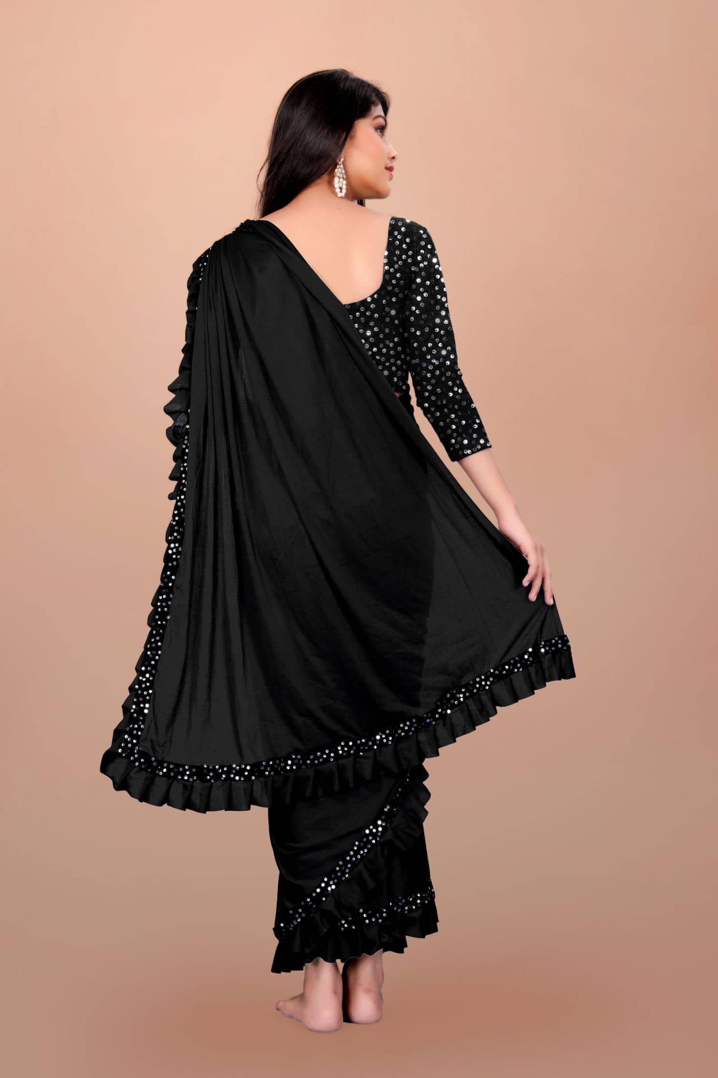 Apnisha Lycra Saree For Girls ( Black , Pack of 1 ) - Image 2