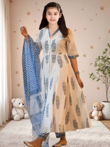 Bholukart Girls Cotton Blend Kurti with Salwar ( Pack of 1 , White )