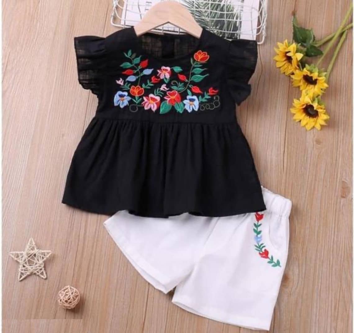 Pack of 1 Baby Girls 100% Cotton Shirt & Shorts ( White & Black )