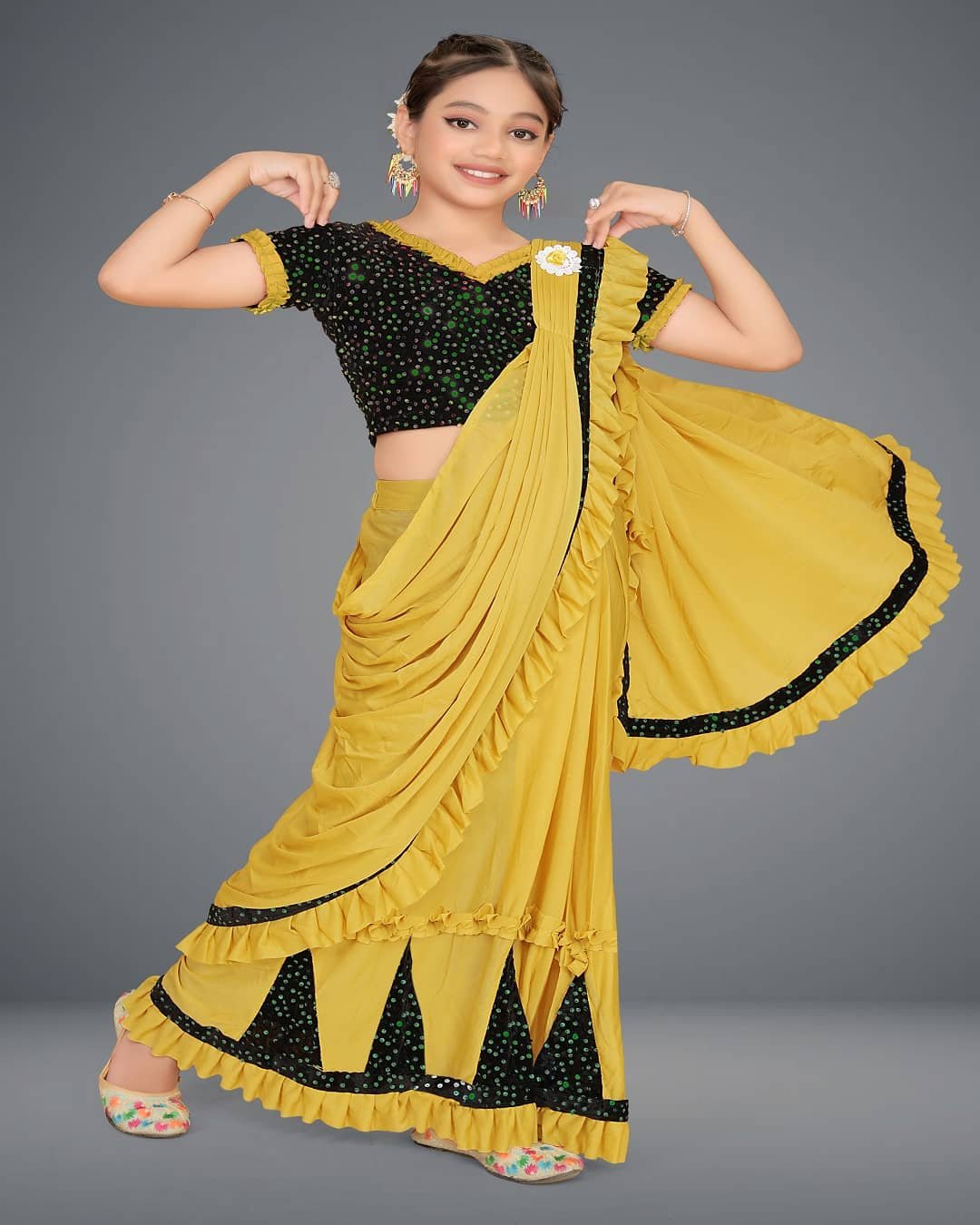 Lycra Saree For Girls ( Mustard , Pack of 1 ) - Image 4