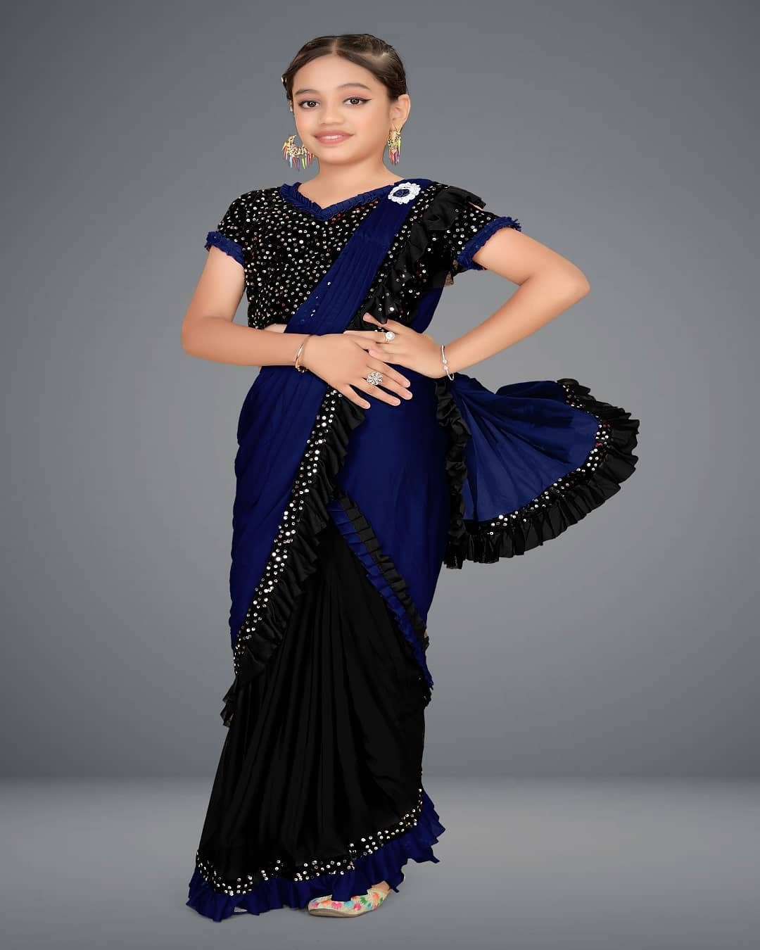 Lycra Saree For Girls ( Navy Blue , Pack of 1 ) - Image 3