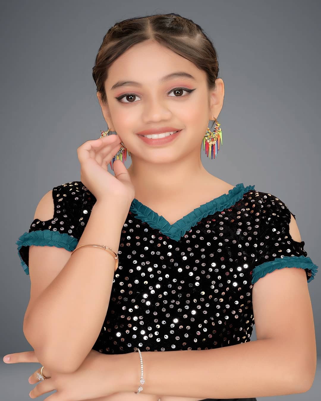 Lycra Saree For Girls ( Navy , Pack of 1 ) - Image 2